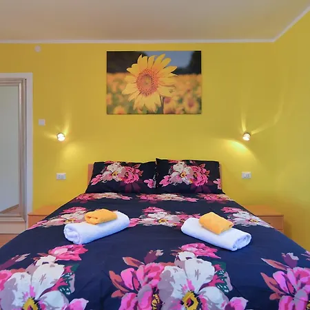 Nyaraló House Roza 2065 Žminj