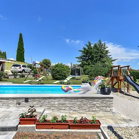 Nyaraló House Roza 2065 Žminj